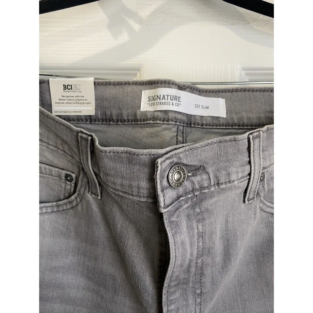 Levi Signature Men’s S37 Slim Premium Super Flex Denim Jeans 36x30 NWT